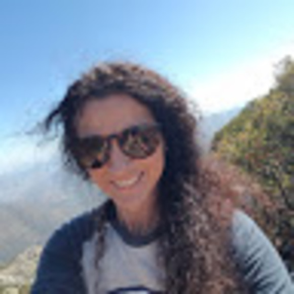 Meet your Posher, Alexandra - Picture 1 of 1